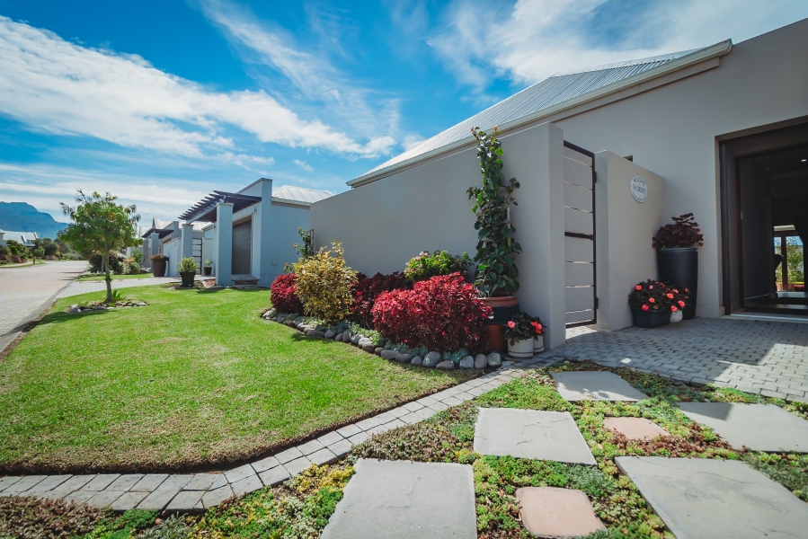 3 Bedroom Property for Sale in Kraaibosch Country Estate Western Cape